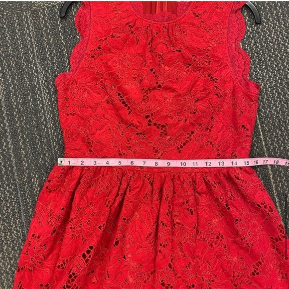 Kate Spade poppy field red lace dress with scalloped trim - Picture 8 of 10
